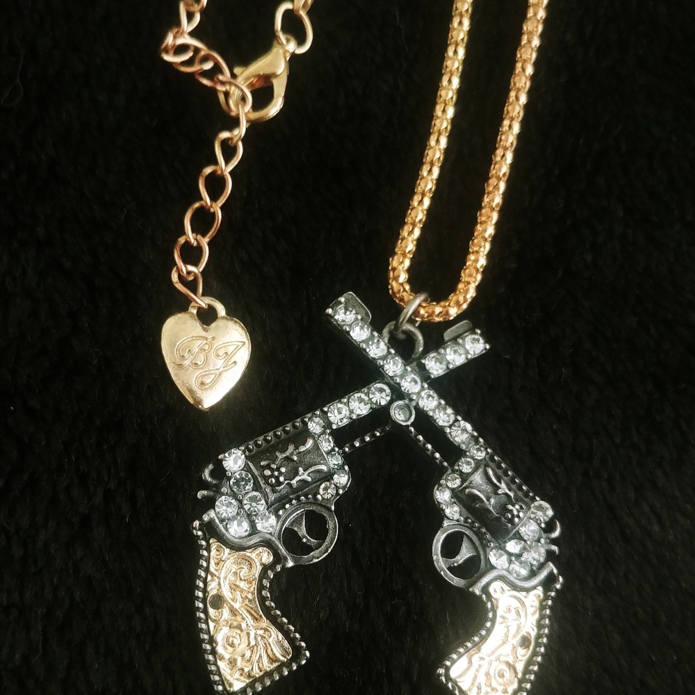 Betsey Johnson Sweater Necklace